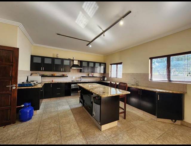 4 BEDROOM HOUSE FOR SALE IN SAVANNAH COUNTRY ESTATE